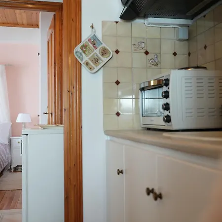 Boutique Retreat - Peaceful Mountain View 아파트