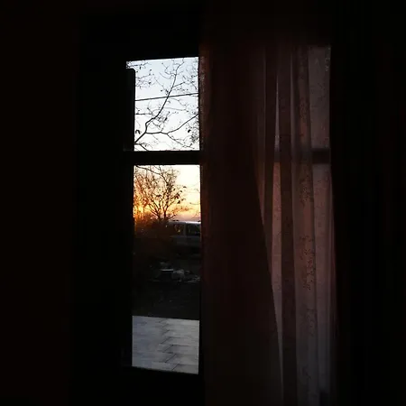 Boutique Retreat - Peaceful Mountain View Apartmán *