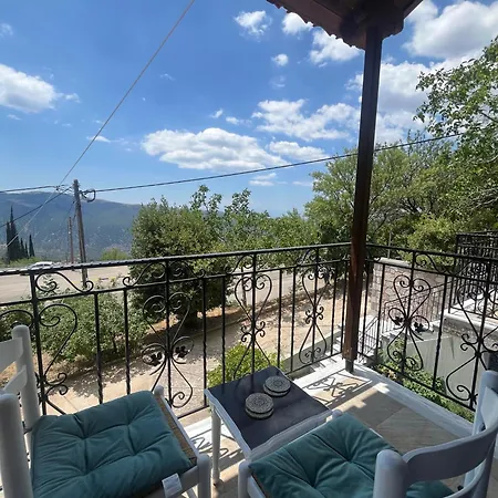 Boutique Retreat - Peaceful Mountain View *